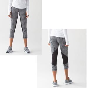 LULULEMON Pace Rival Cropped Leggings *Maze Jacquard White Black/Black 4